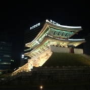서울 남대문 야경입니다.